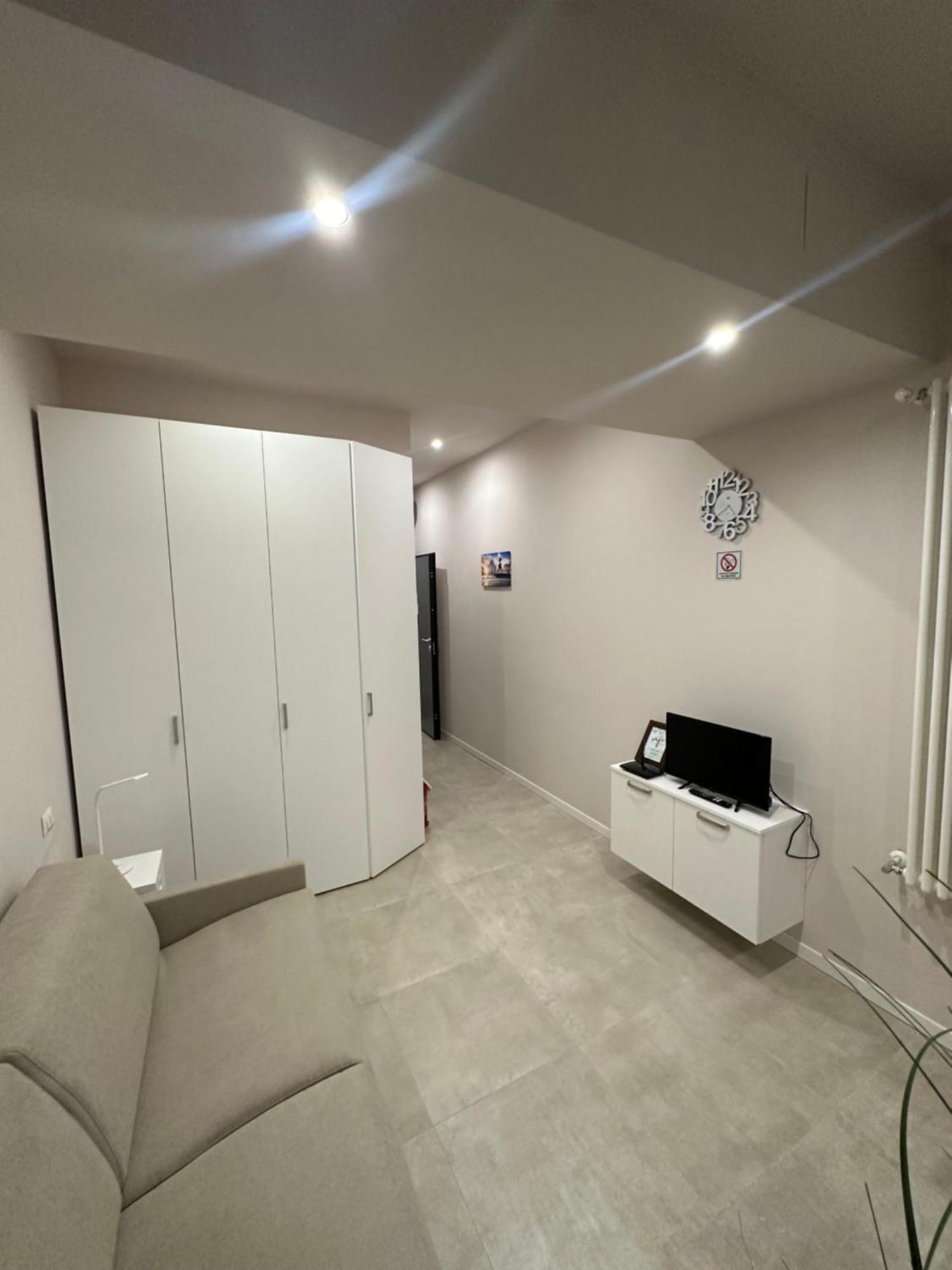 Apartmán Monolocale Piazza Gambara M1 Milán Exteriér fotografie